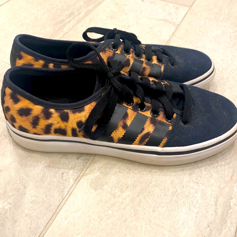 Adidas leopard sneakers size 6